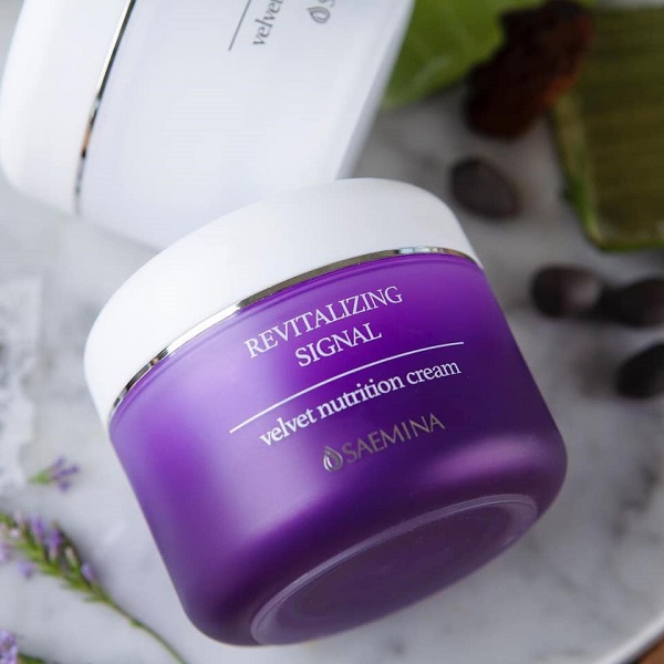 Thành phần nổi bật Kem dưỡng ẩm, hỗ trợ phục hồi da Saemina Revitalizing Signal Velvet Nutrition