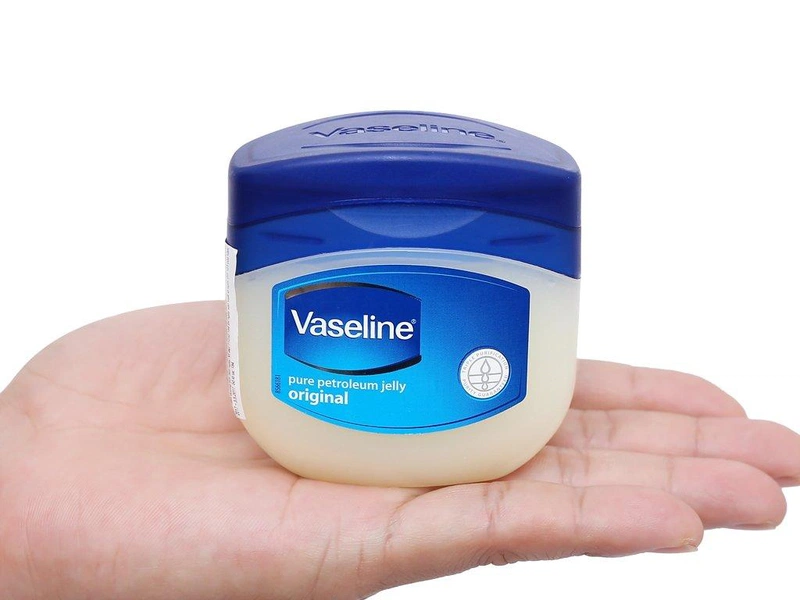 Dưỡng ẩm Vaseline