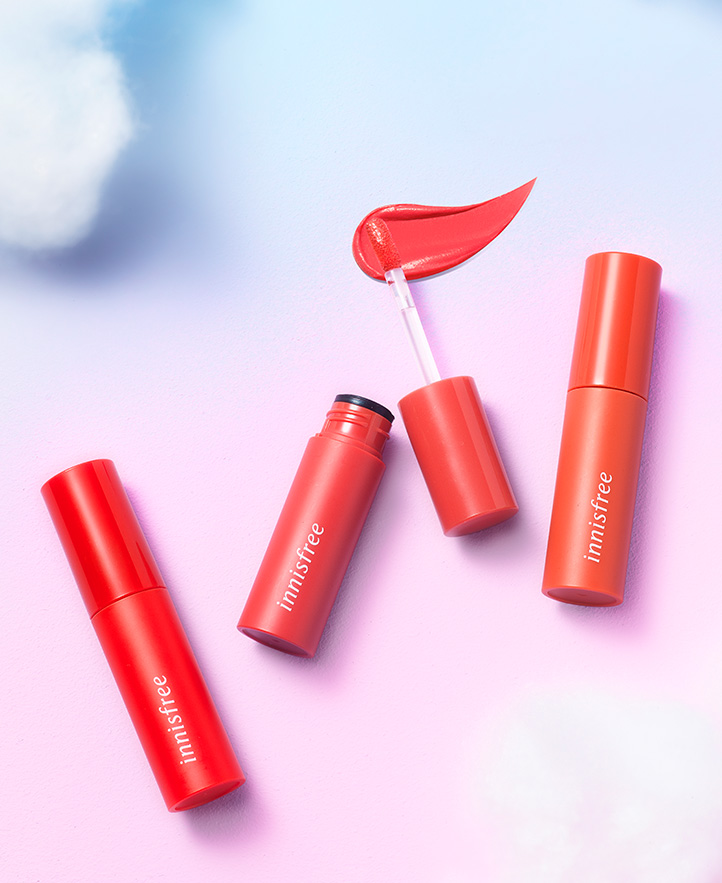 Son hồng san hô Innisfree Vivid Cotton Ink Blur màu 04 Coral Rose