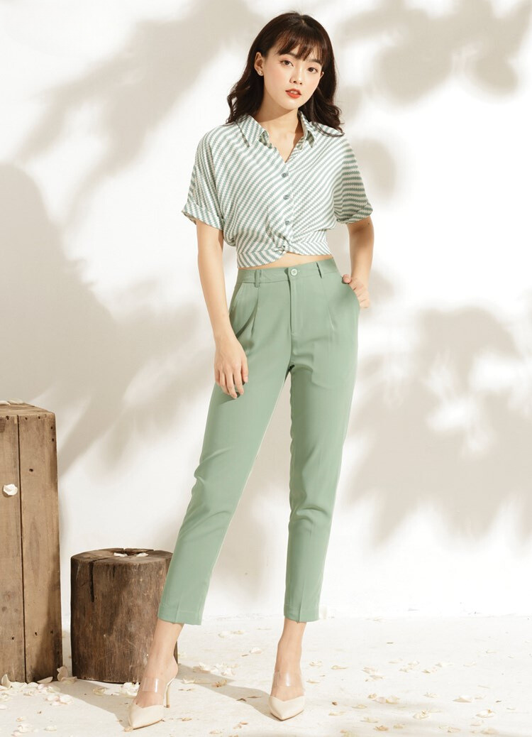 Áo sơ mi nữ cho người dáng tròn