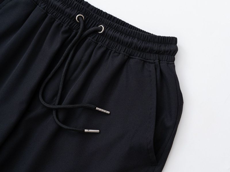 Vải dù - Chất liệu may quần jogger nam được yêu thích