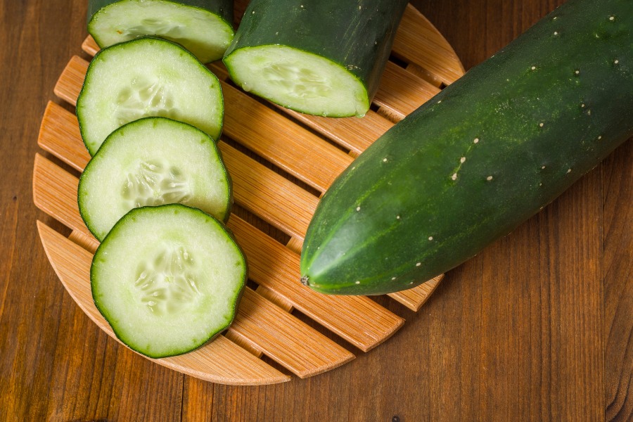 Trị viền môi thâm bằng dưa leo đơn giản, chi phí thấp nhưng lại đem lại kết quả tuyệt vời