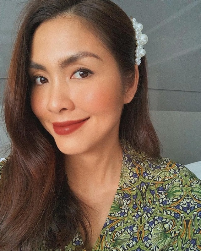 Son màu cam đất độc đáo cho da ngăm