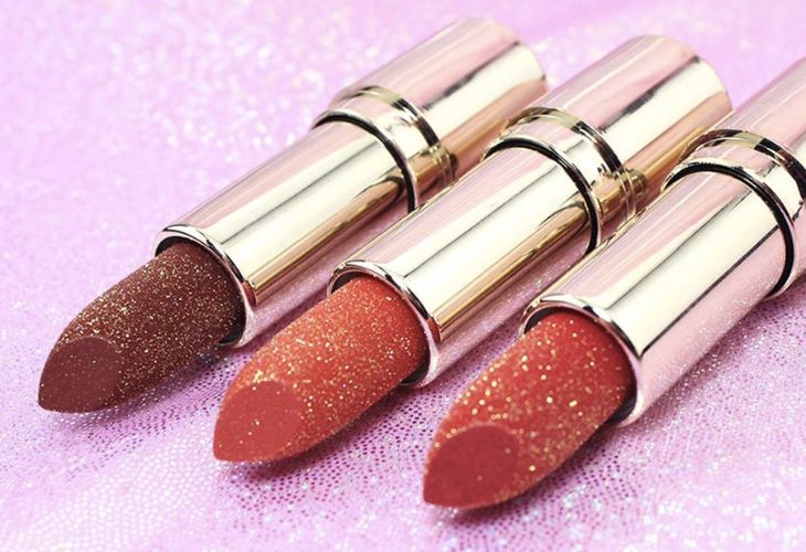 Son Nhũ (Pearly/Frost Lipstick)