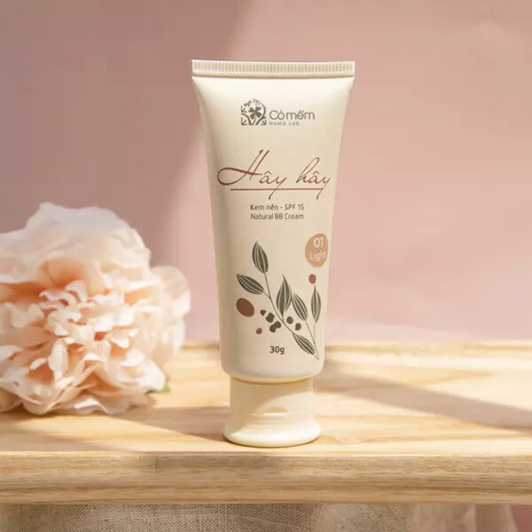 Kem nền Hây Hây Cỏ Mềm