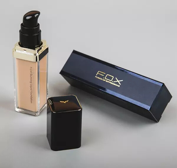 Stunning Liquid - Kem nền mỏng nhẹ, mướt da