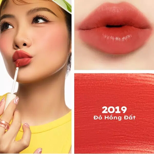 Lemonade Perfect Couple Lip 5 Years màu 2019 – Sắc đỏ hồng đất dễ dùng, tôn lên vẻ đẹp tự nhiên của đôi môi Lemonade Perfect Couple Lip 5 Years màu 2019 – Sắc đỏ hồng đất dễ dùng, tôn lên vẻ đẹp tự nhiên của đôi môi