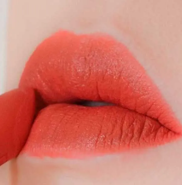 Màu son cam san hô là màu gì?