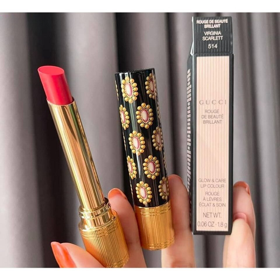 Son Gucci màu cam san hô Rouge De Beauté Brillant 514 Virginia Scarlett