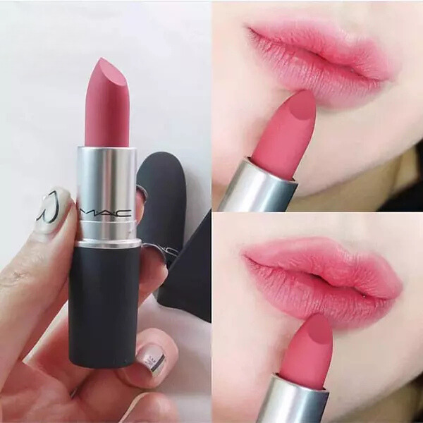 Son màu hồng phấn MAC Powder Kiss Lipstick 301 A Little Tamed