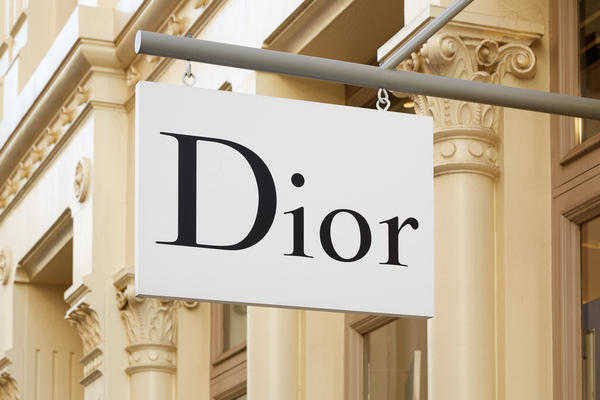 Thương hiệu Dior Thương hiệu Dior