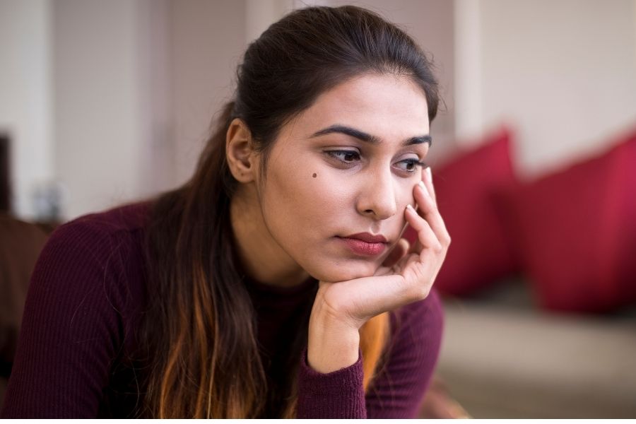 Người có nốt ruồi giọt lệ dễ bị lợi dụng, lấn lướt 