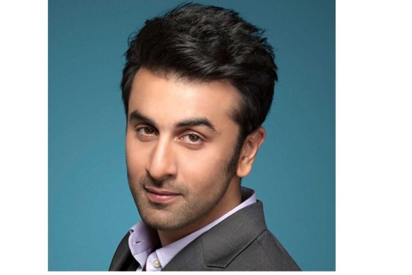 Lông mày dấu mũ cho thấy những quý ông này là người thân thiện và rất được mọi người yêu quý