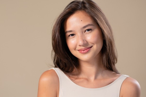 Người có nốt ruồi ở trán thường gặp nhiều may mắn trong cuộc sống