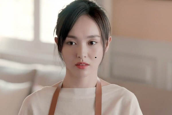 Nốt ruồi sát phu là gì?