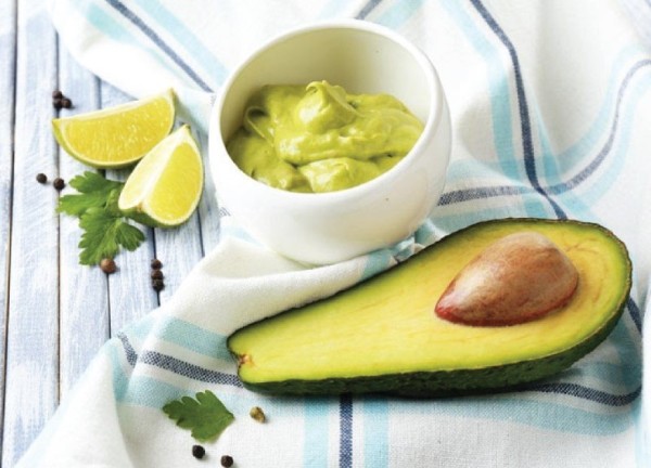 Cách triệt lông nách tuổi dậy thì bằng bơ Cách triệt lông nách tuổi dậy thì bằng bơ