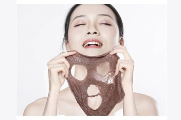 Đắp mặt nạ hạt ngũ hoa đều đặn từ 2 đến 3 lần một tuần để đạt hiệu quả như mong muốn