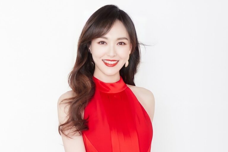 Chân mày phải hài hòa với tổng thể và đường nét trên khuôn mặt