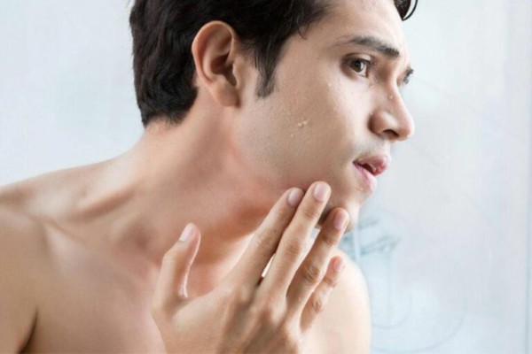 Triệt râu quai nón tại nhà khá tiết kiệm và an toàn