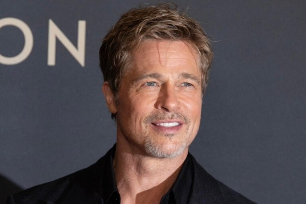 Tướng lông mày chữ bát – Tướng người cam chịu, nhu nhược