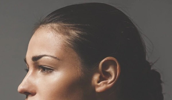 Người có xương lông mày cao thường có khả năng lãnh đạo tốt