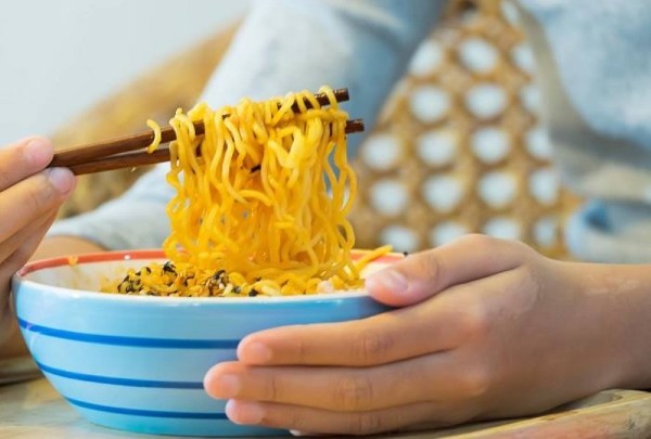 Mì tôm Hảo Hảo khi ăn nhiều sẽ khiến bạn béo lên