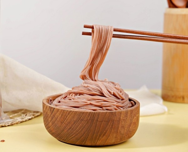 Thành phần dinh dưỡng "vàng" lý giải calo trong bún gạo lứt