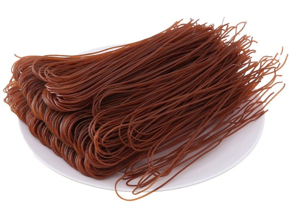 Những ai không nên dùng bún gạo lứt để giảm cân?