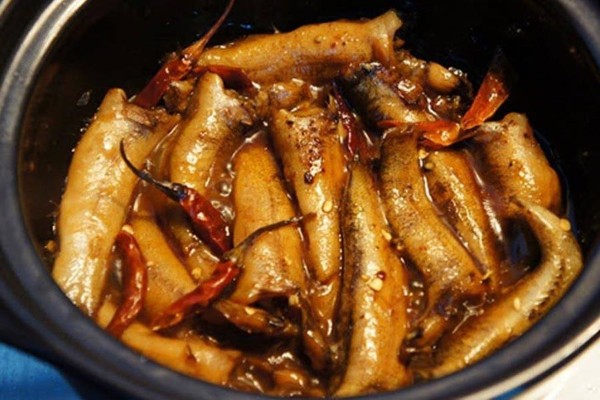 Ăn cá kho có béo không?