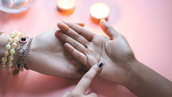 Quy tắc xem chỉ tay cơ bản