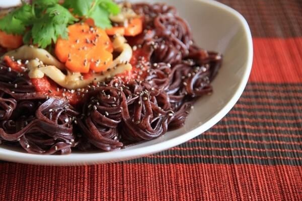 1 bát bún gạo lứt thường sẽ không có quá nhiều calo 1 bát bún gạo lứt thường sẽ không có quá nhiều calo