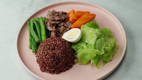 Có thể ăn cơm gạo lứt thay thế cho cơm trắng để giảm cân Có thể ăn cơm gạo lứt thay thế cho cơm trắng để giảm cân