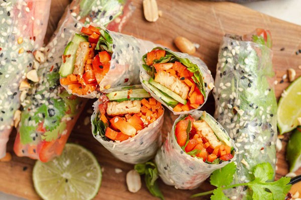 Gỏi cuốn bao nhiêu calo? Ăn gỏi cuốn nhiều có béo không?