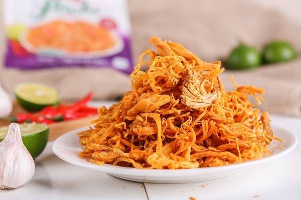 Những lưu ý quan trọng khi ăn khô gà lá chanh 