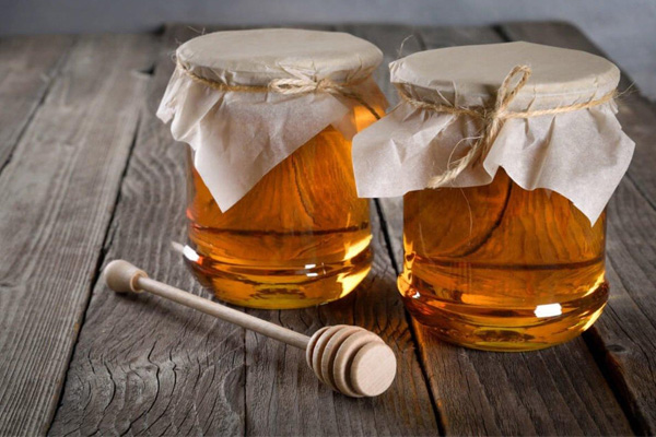 Uống mật ong trước bữa sáng cải thiện khả năng tiêu hóa