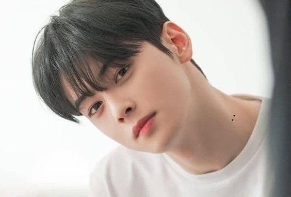 Nốt ruồi ở cổ nam giới